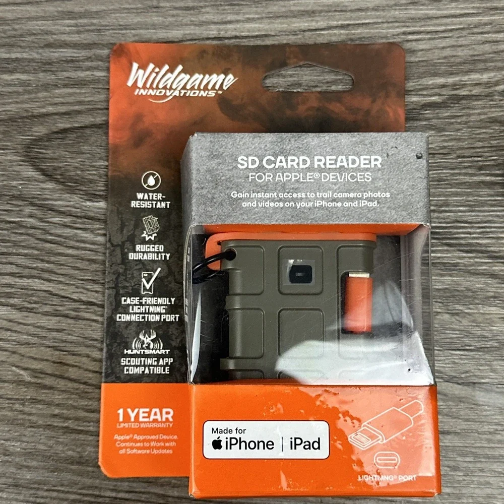 New NIB Wildgame Innovations SD‎ Card Reader For Apple Lightning Port Devices